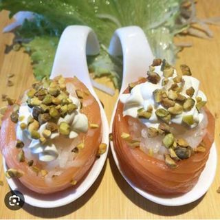 J115B Gunkan pistacchio