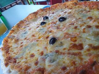 Pizza 4 Fromages