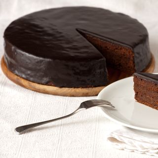 Sacher - 4/5 Porzioni - Torta intera