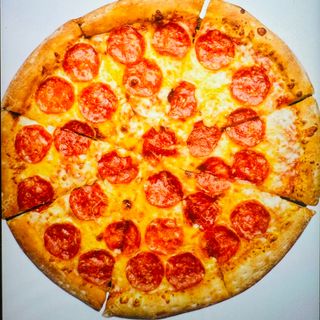 pizza Pepperoni com cola