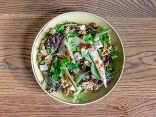 Ensalada Bergamasca (Ración)