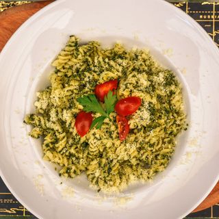 Pasta pesto