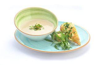 სოკოს კრემ-სუპი ტარხუნით