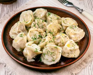 Pelmeni z wieprzowina i wołowiną