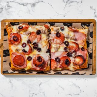 Pizza Pepperoni (1 persoana)