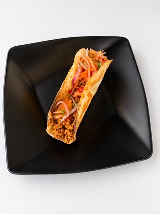 Sis Tavuk Taco
