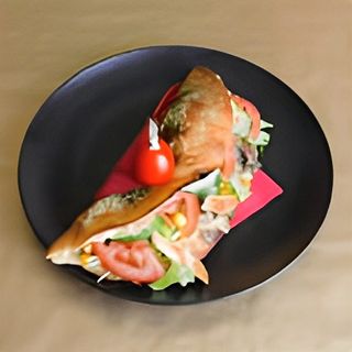 Pileći sendvič u pizza tijestu