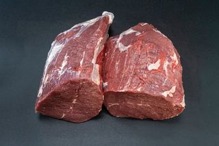 Girello bovino adulto intero