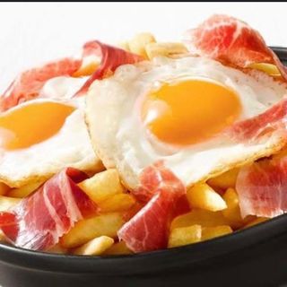 Huevos Rotos Con Jamón