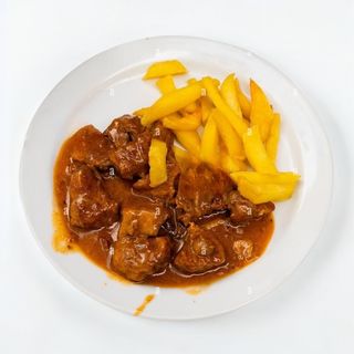 58- Ternera Con Patatas