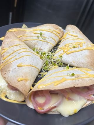 Quesadilla carne queso