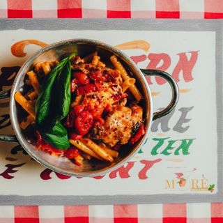 Tagliatella alla bolognese