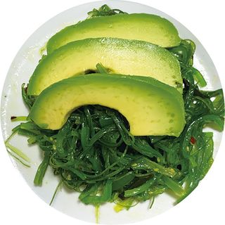 07. Ensalada Wakame Abokado