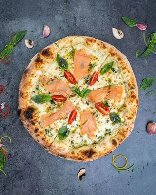 3 Pizzas premium achetées = 1L Soda OFFERT au choix