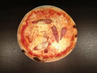 Wurstel e provola