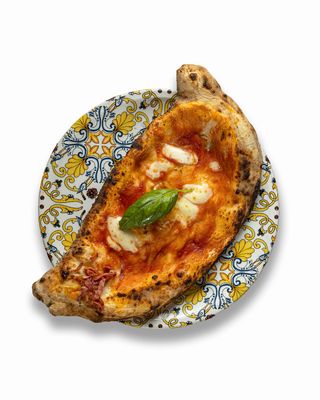 Pizza Calzone Parteneopeo