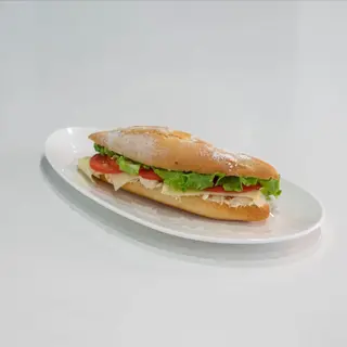 Medio bocadillo de pollo