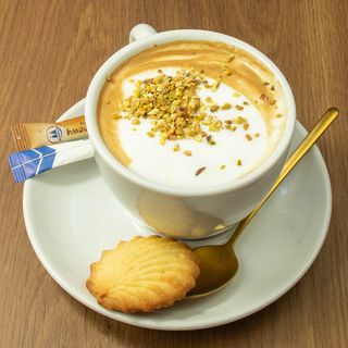 Kawa pistacjowe cappuccino