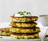 Кюфтета от тиквички с млечен сос (300г)