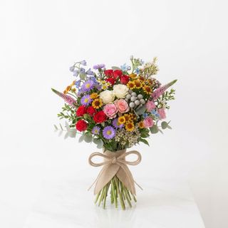 Fiori di stagione misto colorato