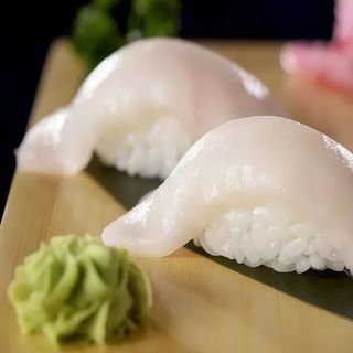 8. Nigiri Pez Mantequilla (2 Pzs.)