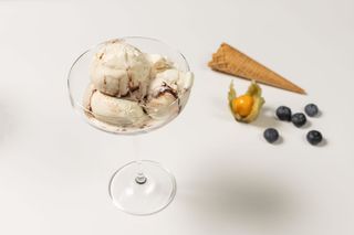 Înghețată kinder cremino - cupa 50 g