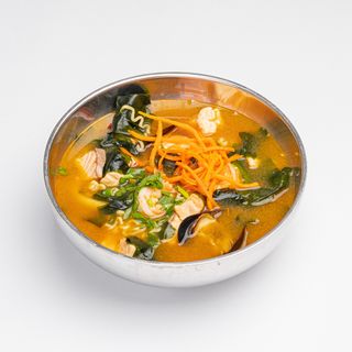 Рамен с морепродуктами