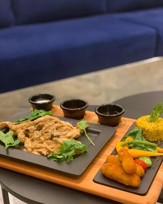 Émincée De Poulet Sauce Champignon