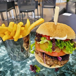 Hamburguesa Clásica