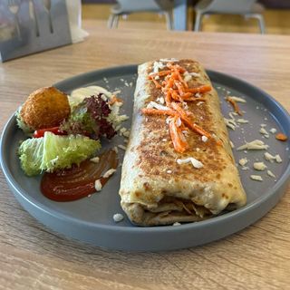 crêpe chicken wrap