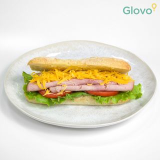 Чабата със свинско филе