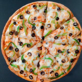 Pizza daivola + pizza 4 saisons 