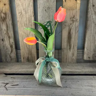 Tulipanes artificiales