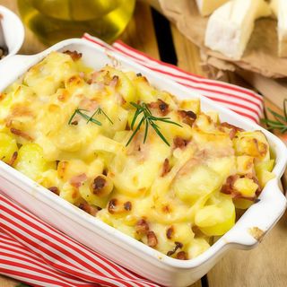 Patatas Al Queso Con Carne