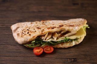 Panuozzo s piletinom