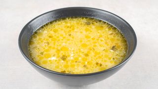 Teleća čorba sa tapiokom