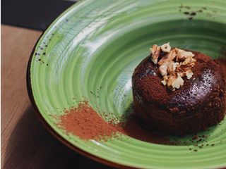 Шоколадний фондан з морозивом