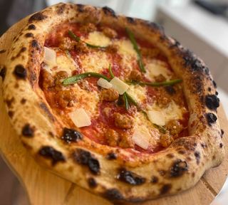 Pizza Salsicia