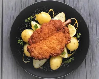 Snitel de Porc pane