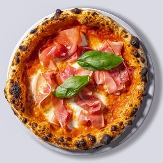 Pizza Margherita Com Presunto Crudo Parma 24m