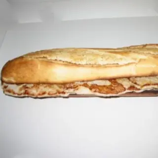 Bocadillón Lomo Guay