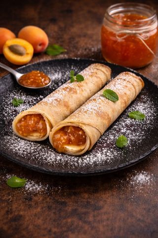 Palačinke sa džemom od kajsije