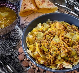 Rfissa+seffa+tajine poulet au citron+3salades+1lCoca