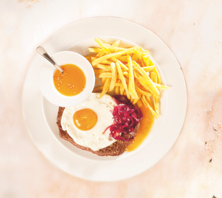 Bitoque com Molho de Mostarda