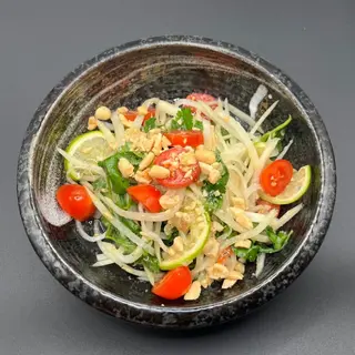 25. Ensalada Som Tam