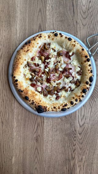 Піца Карпатська (450г)