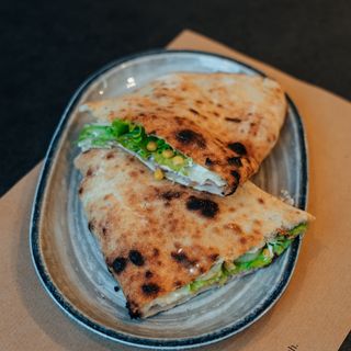 Sendvič pileći file sa sirom