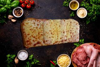 Принцеса с шунка и кашкавал