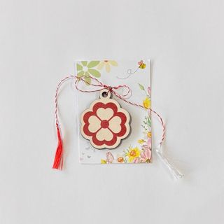 Mărțișor inimi împreunate – un dar al iubirii