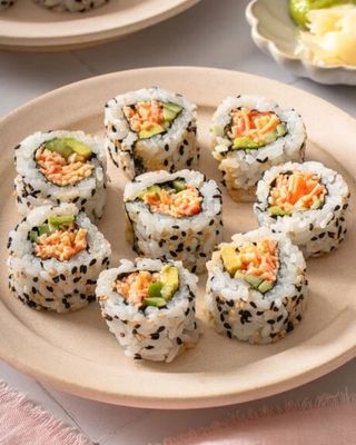 U011.Uramaki spicy ebi - 8 pezzi
